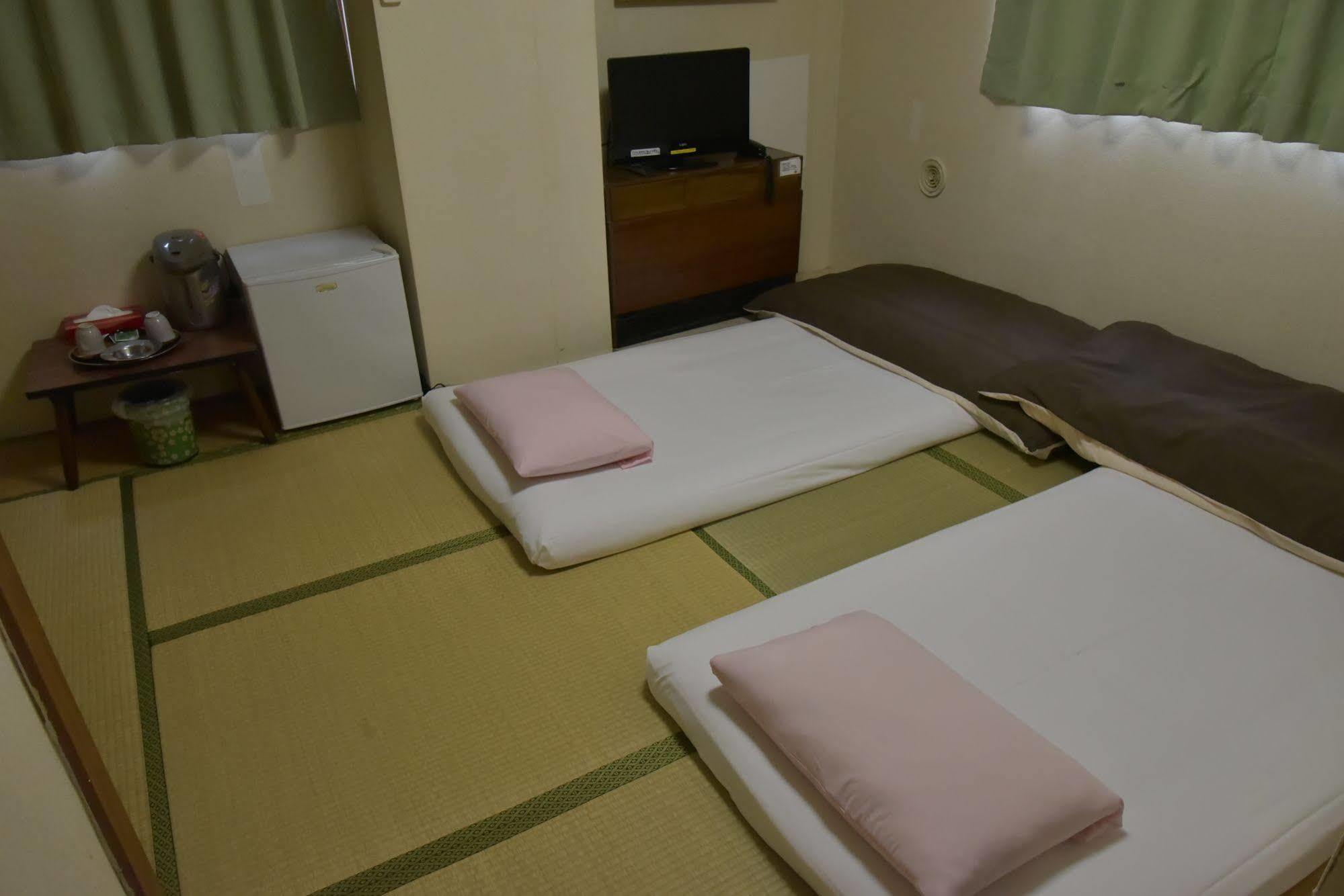 Hotel New Tochigiya Tokyo Dış mekan fotoğraf